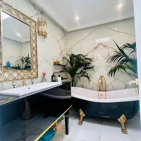 Tropical Villa